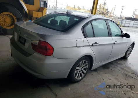 2007 BMW 328 I Sulev z USA, uszkodzony, nr VIN WBAVC53597FZ75795